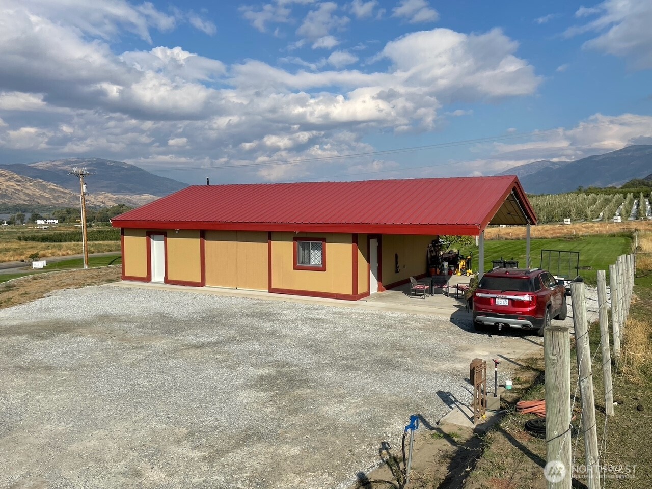 136 Eastlake Road Oroville WA 98844