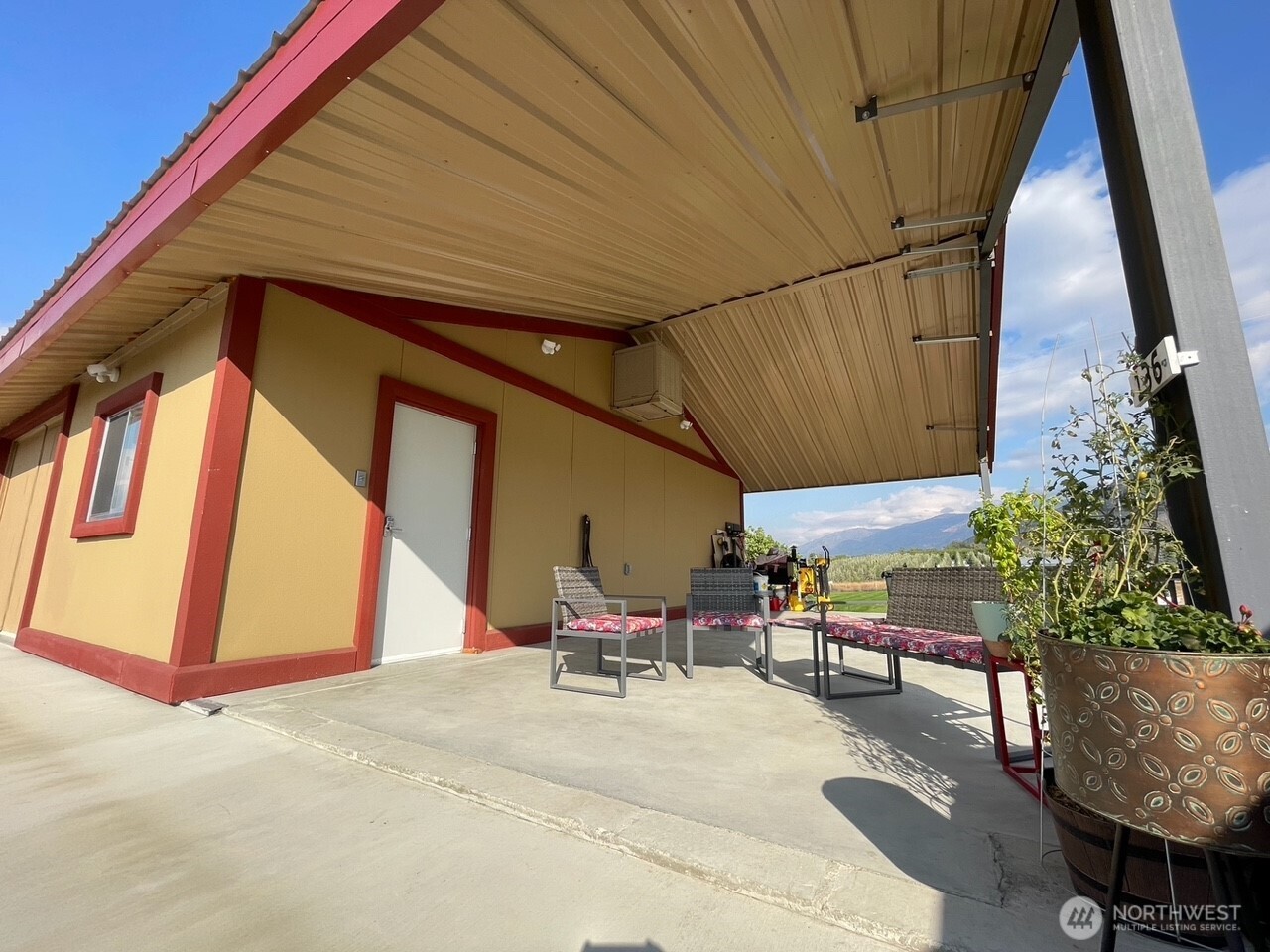 136 Eastlake Road Oroville WA 98844