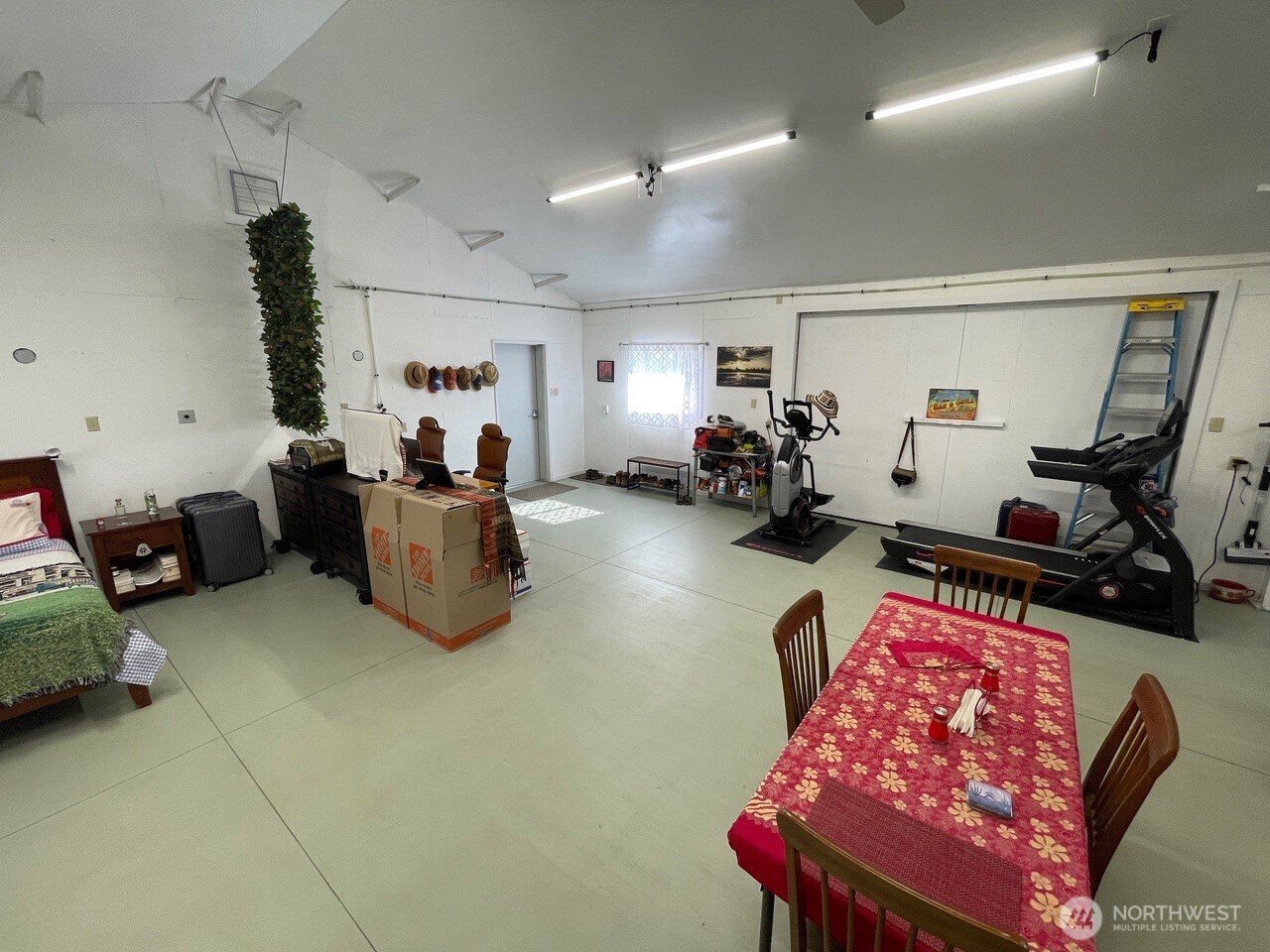 136 Eastlake Road Oroville WA 98844