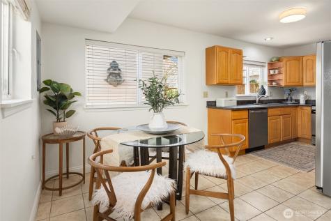 1728 26th Avenue S Seattle WA 98144