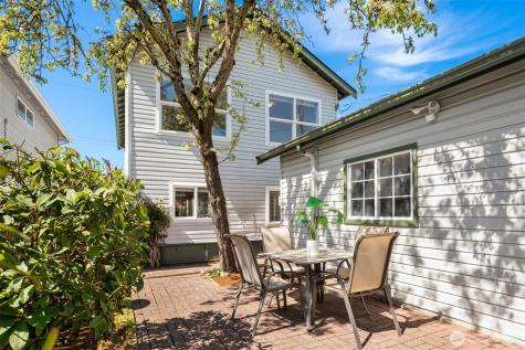 1728 26th Avenue S Seattle WA 98144
