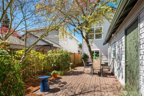 1728 26th Avenue S Seattle WA 98144