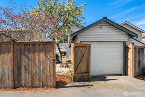 1728 26th Avenue S Seattle WA 98144