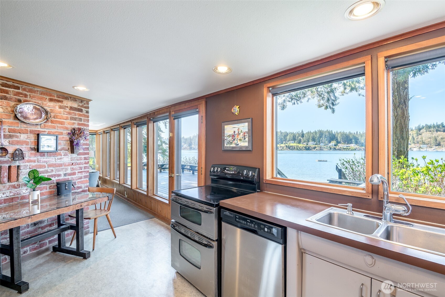 5222 Mahncke Road SW Longbranch WA 98351