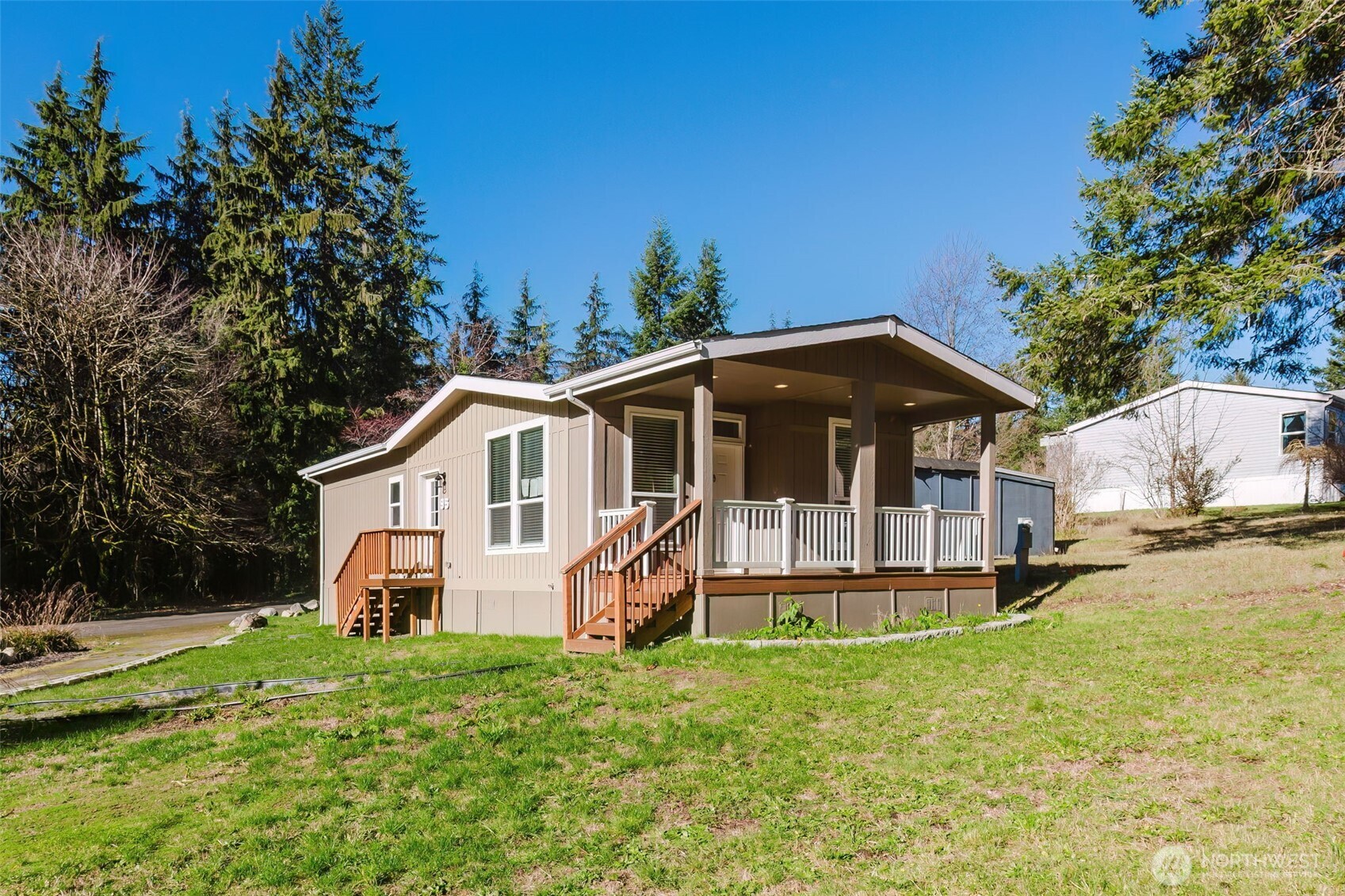 3371 SE Bielmeier Road Port Orchard WA 98367