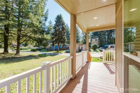 3371 SE Bielmeier Road Port Orchard WA 98367
