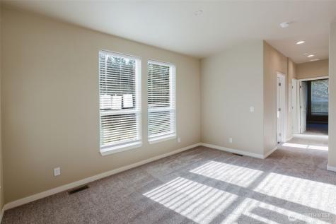 3371 SE Bielmeier Road Port Orchard WA 98367