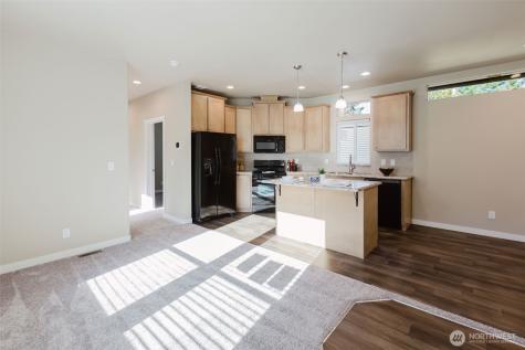 3371 SE Bielmeier Road Port Orchard WA 98367