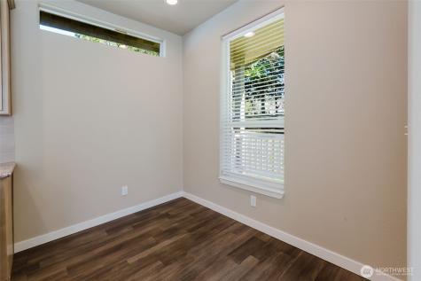 3371 SE Bielmeier Road Port Orchard WA 98367