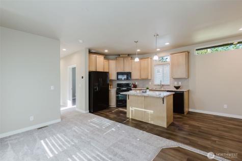 3371 SE Bielmeier Road Port Orchard WA 98367