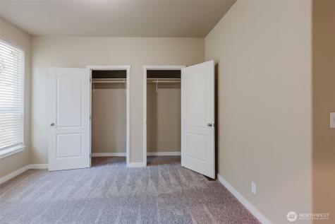 3371 SE Bielmeier Road Port Orchard WA 98367