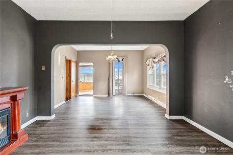 2113 E Grand Avenue Everett WA 98201