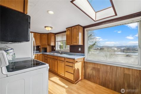 2113 E Grand Avenue Everett WA 98201