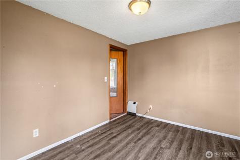 2113 E Grand Avenue Everett WA 98201