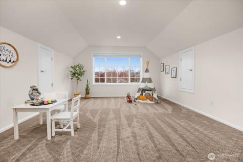 23 148th Place SW Lynnwood WA 98087