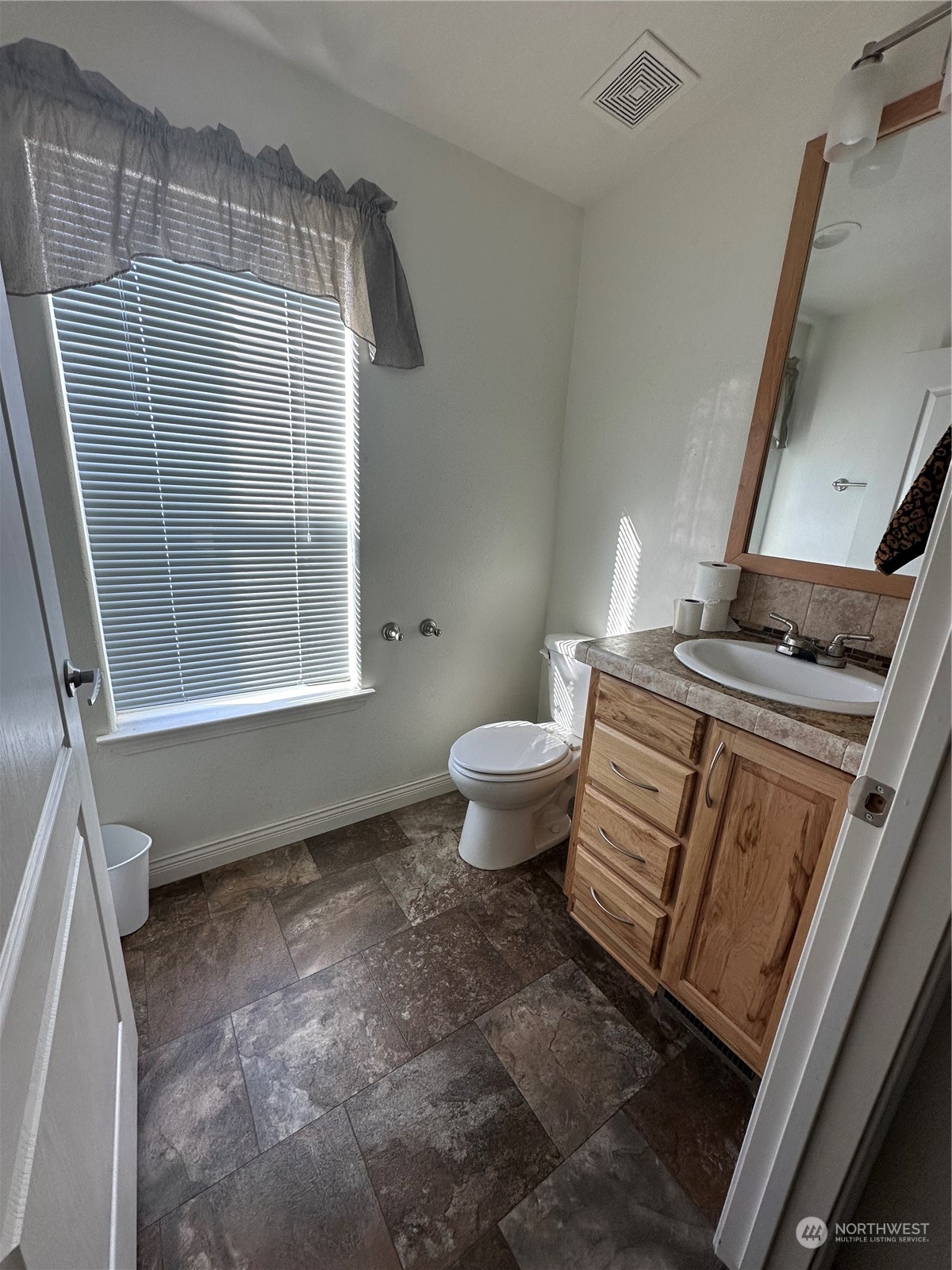 706 Centerville Highway Centerville WA 98613