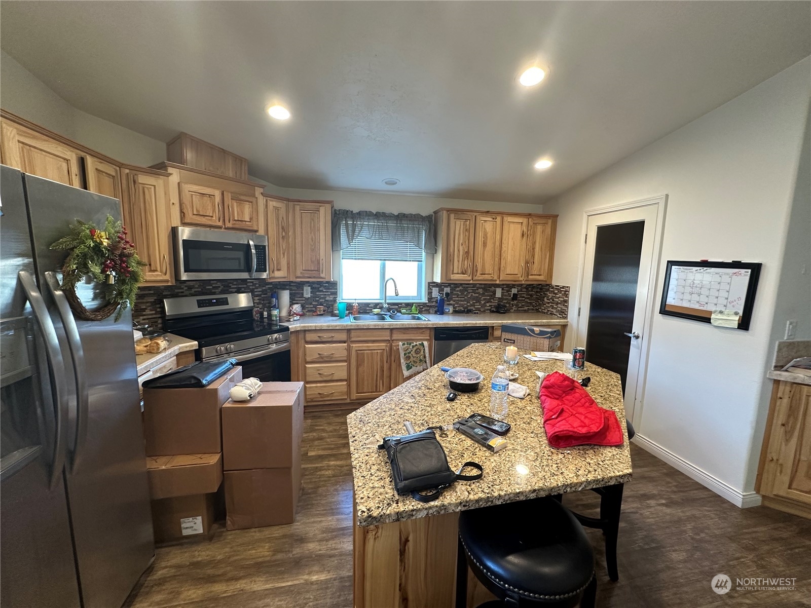 706 Centerville Highway Centerville WA 98613