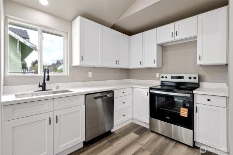 14101 10th Avenue S Tacoma WA 98444