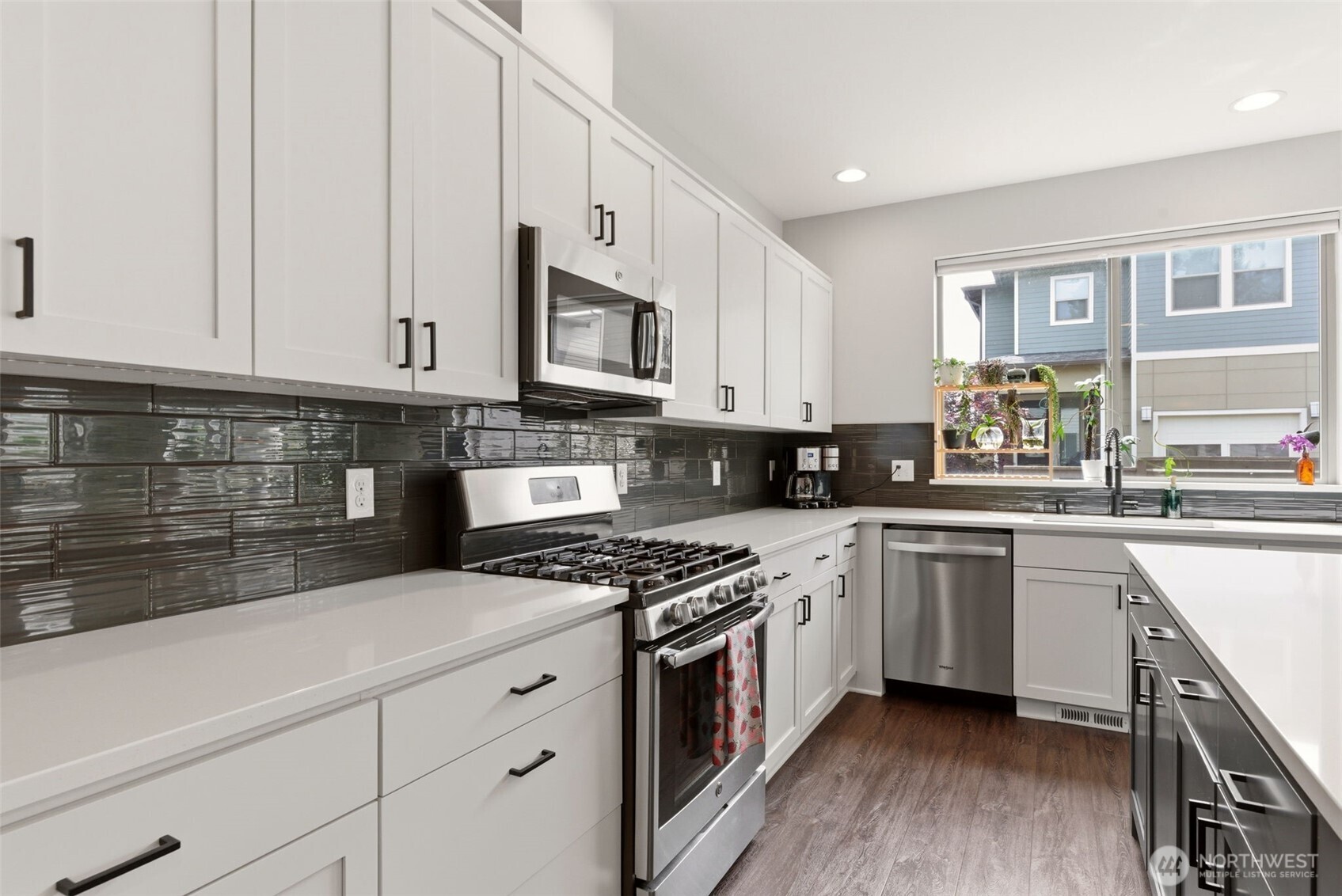 16031 SE 252nd Place Covington WA 98042