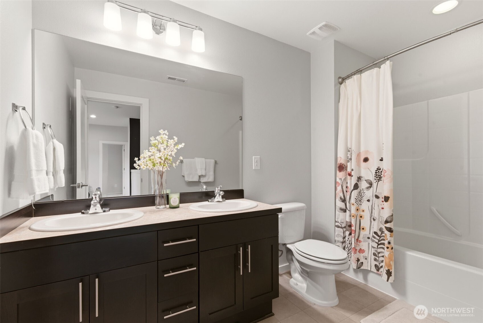 16031 SE 252nd Place Covington WA 98042