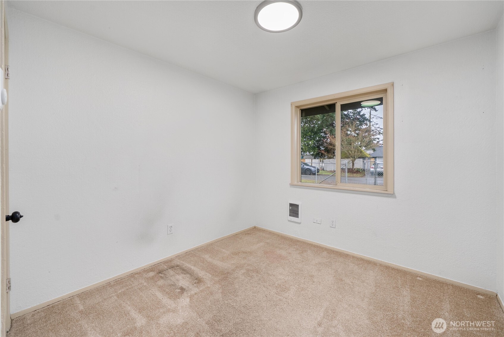 6621 S Pine Street Tacoma WA 98409