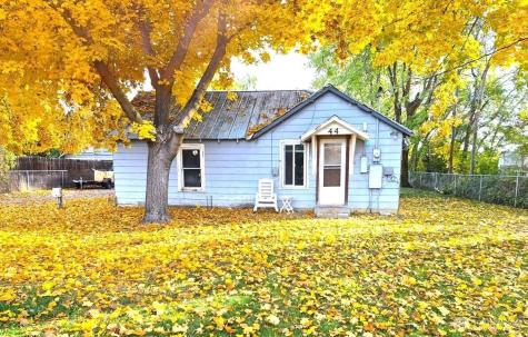 44 Weatherstone Road Omak WA 98841