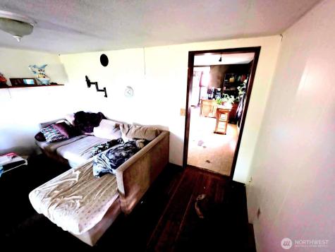 44 Weatherstone Road Omak WA 98841