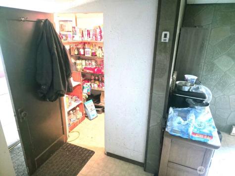 44 Weatherstone Road Omak WA 98841