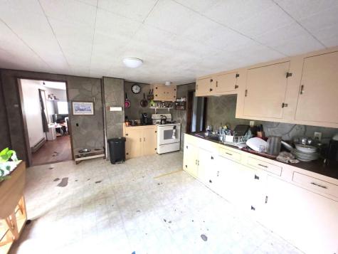 44 Weatherstone Road Omak WA 98841