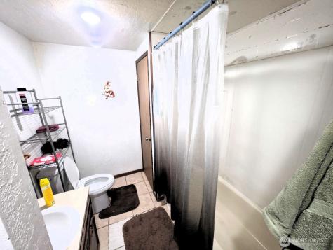 44 Weatherstone Road Omak WA 98841