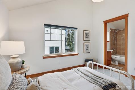 1118 NW 56th Street Seattle WA 98107