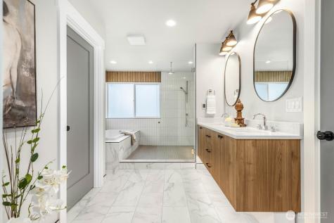 4326 SW Mills Street Seattle WA 98136