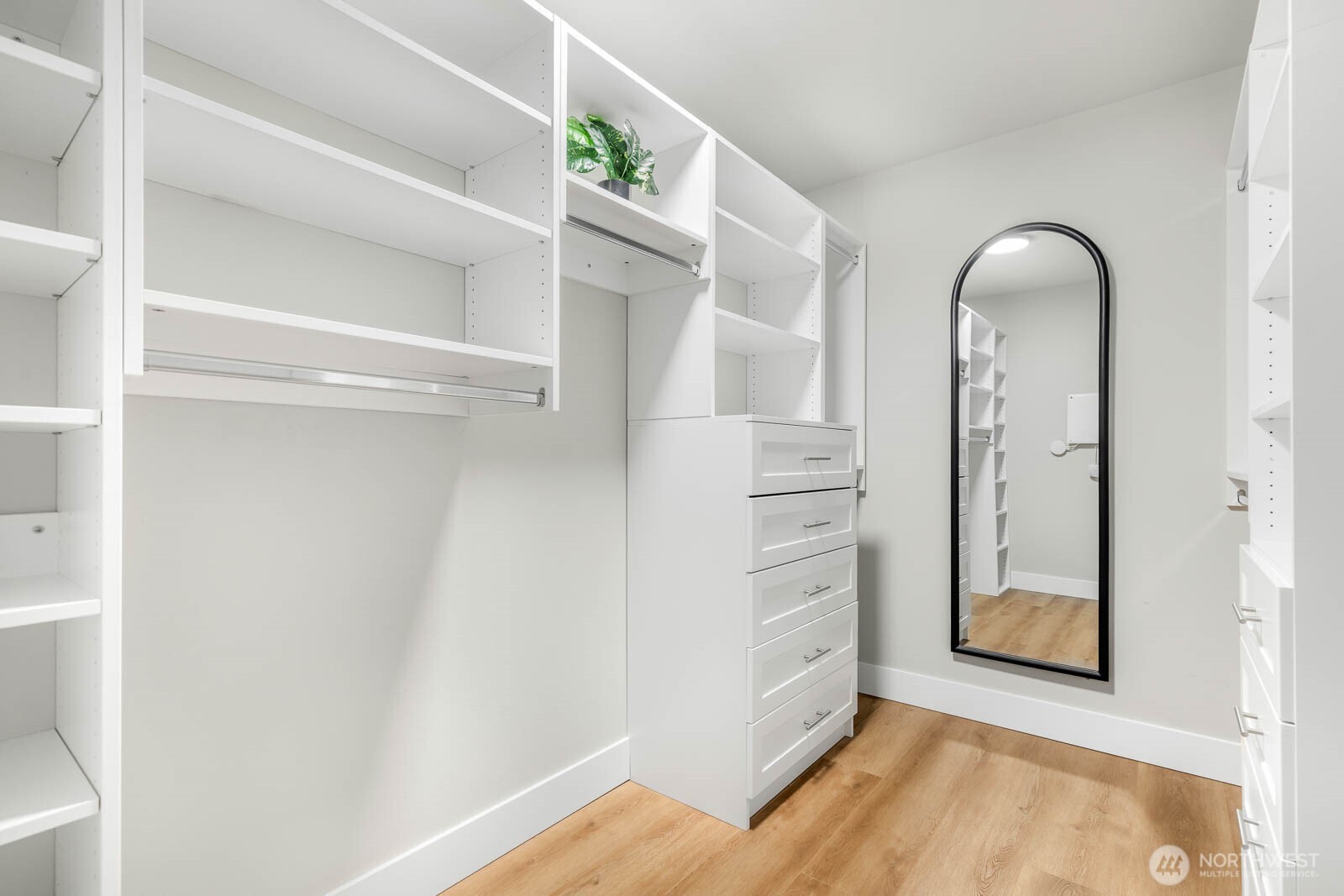 4326 SW Mills Street Seattle WA 98136