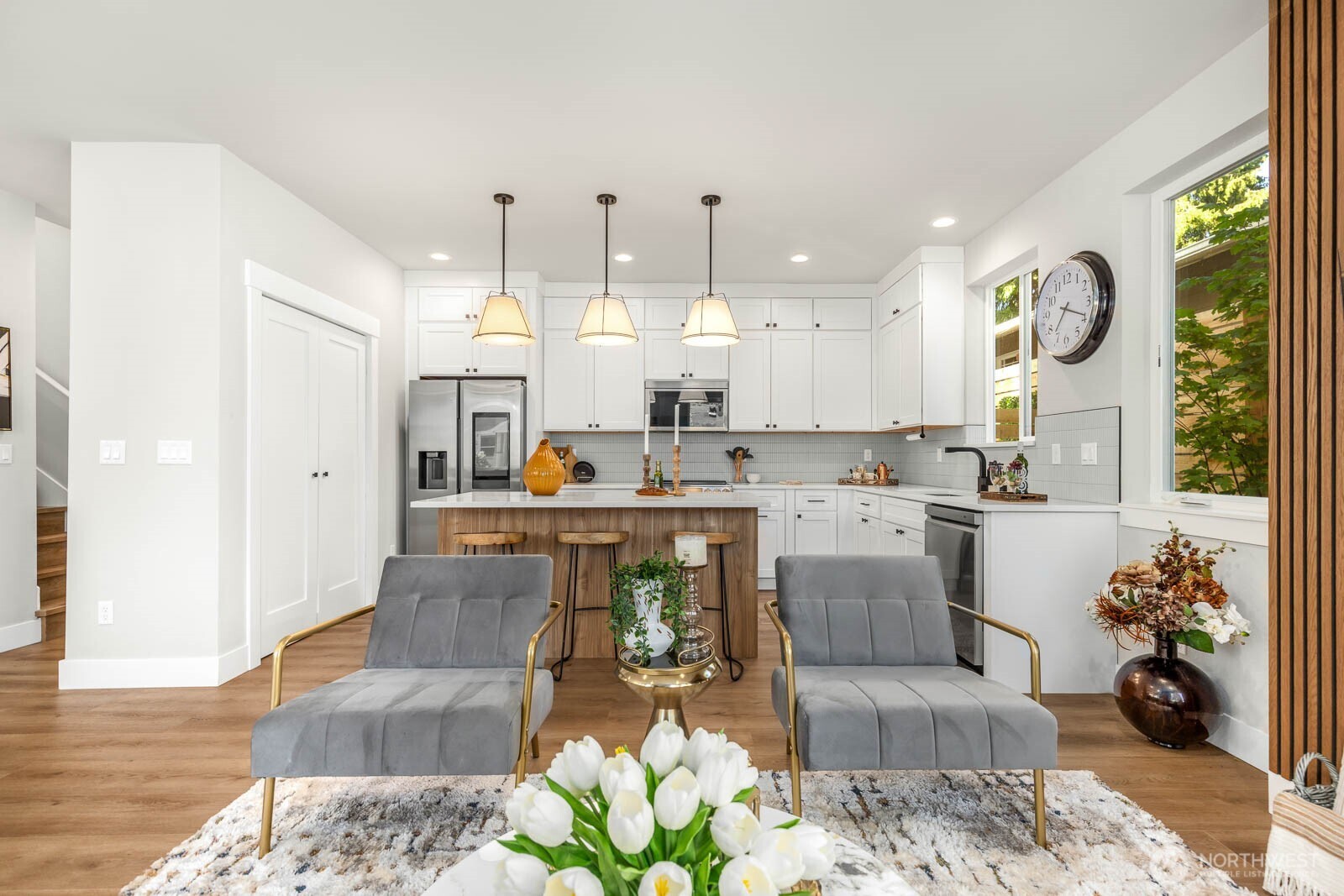 4326 SW Mills Street Seattle WA 98136
