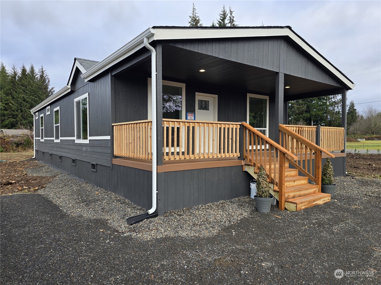 25 Newton Road Forks WA 98331