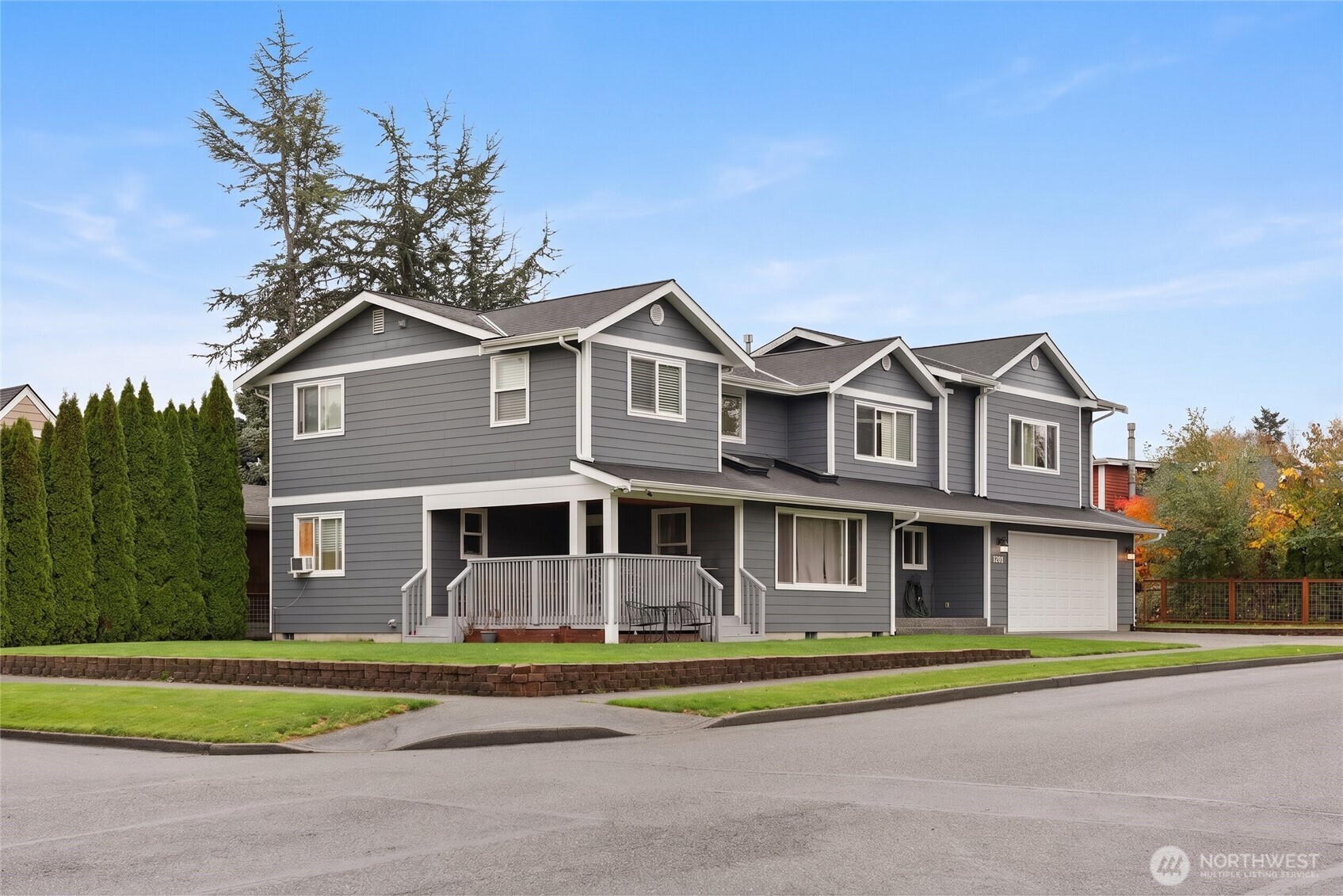1203 E Section Street Mount Vernon WA 98274