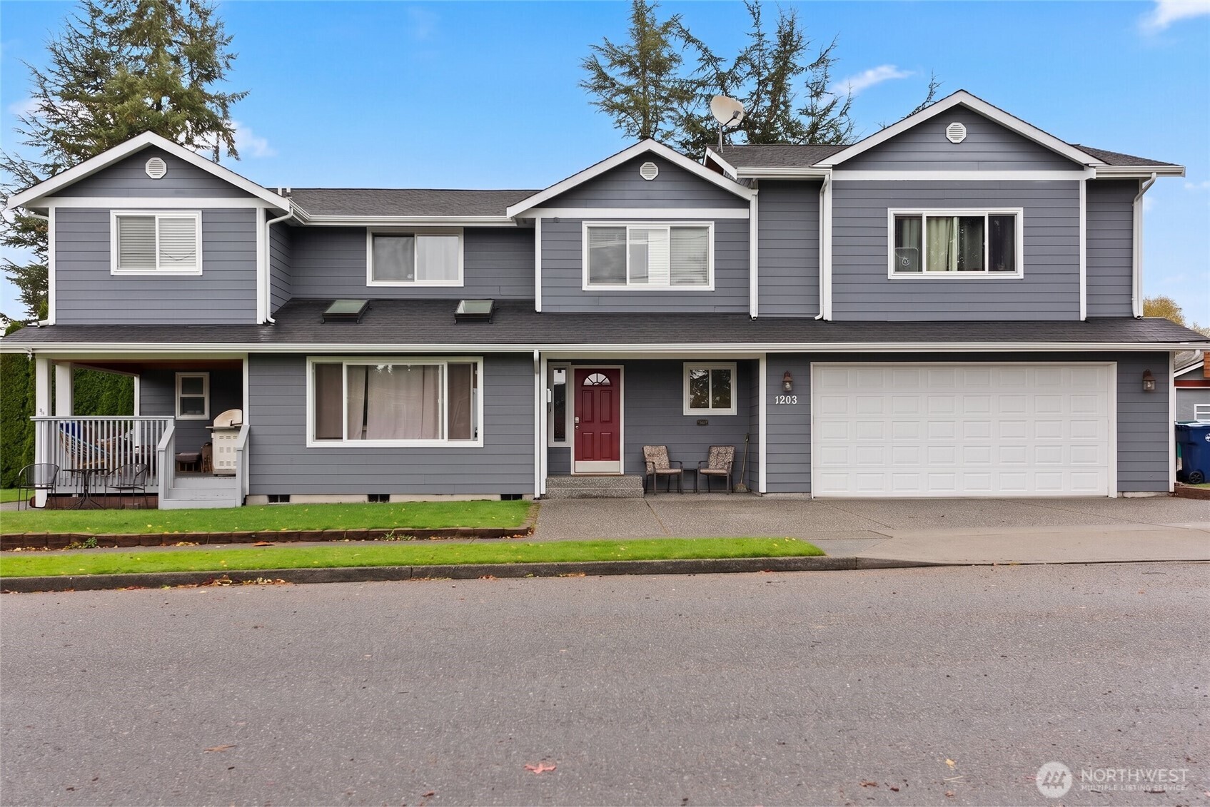 1203 E Section Street Mount Vernon WA 98274