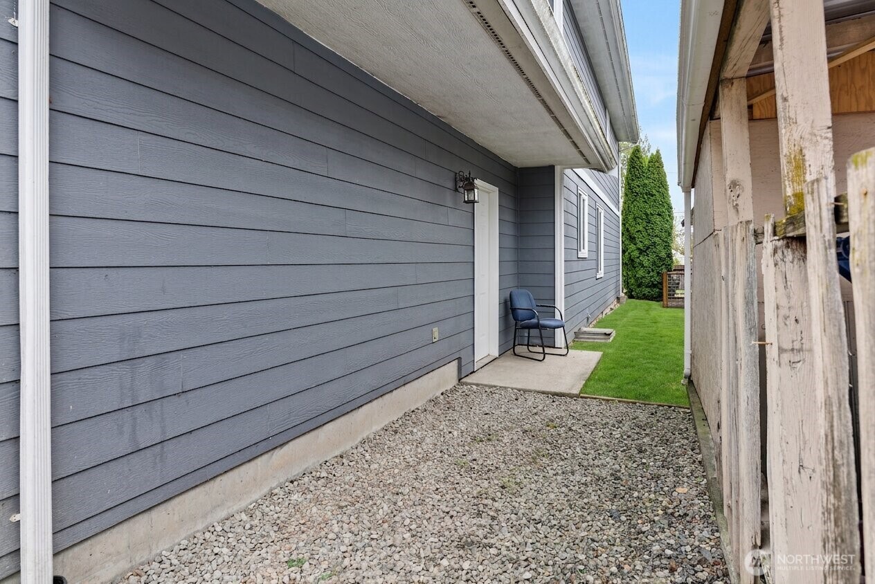 1203 E Section Street Mount Vernon WA 98274