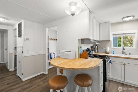 40 N Canal View Road Hoodsport WA 98548