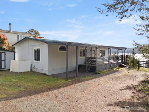 40 N Canal View Road Hoodsport WA 98548