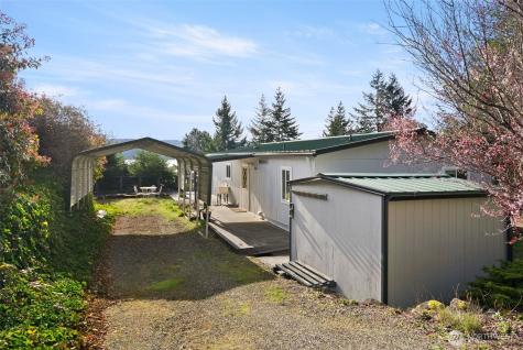 40 N Canal View Road Hoodsport WA 98548