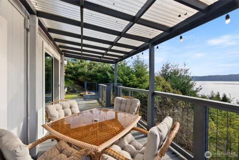 40 N Canal View Road Hoodsport WA 98548
