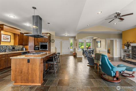 125 E Mountain Brook Lane Wenatchee WA 98801