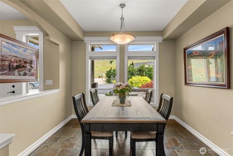 125 E Mountain Brook Lane Wenatchee WA 98801