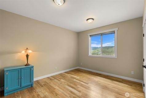 125 E Mountain Brook Lane Wenatchee WA 98801