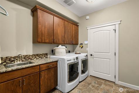 125 E Mountain Brook Lane Wenatchee WA 98801