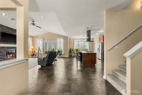 125 E Mountain Brook Lane Wenatchee WA 98801
