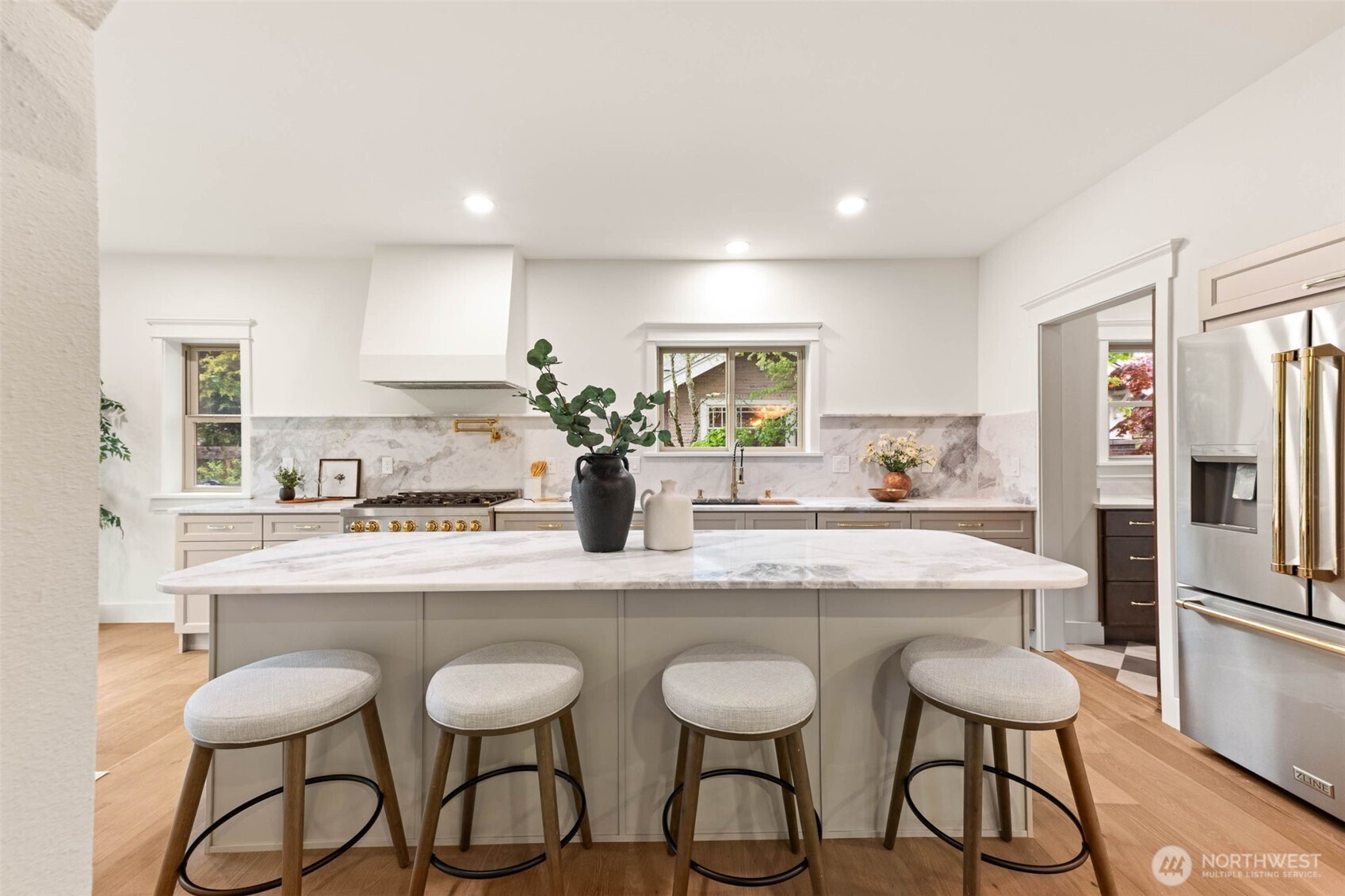 7007 26th Avenue NW Seattle WA 98117