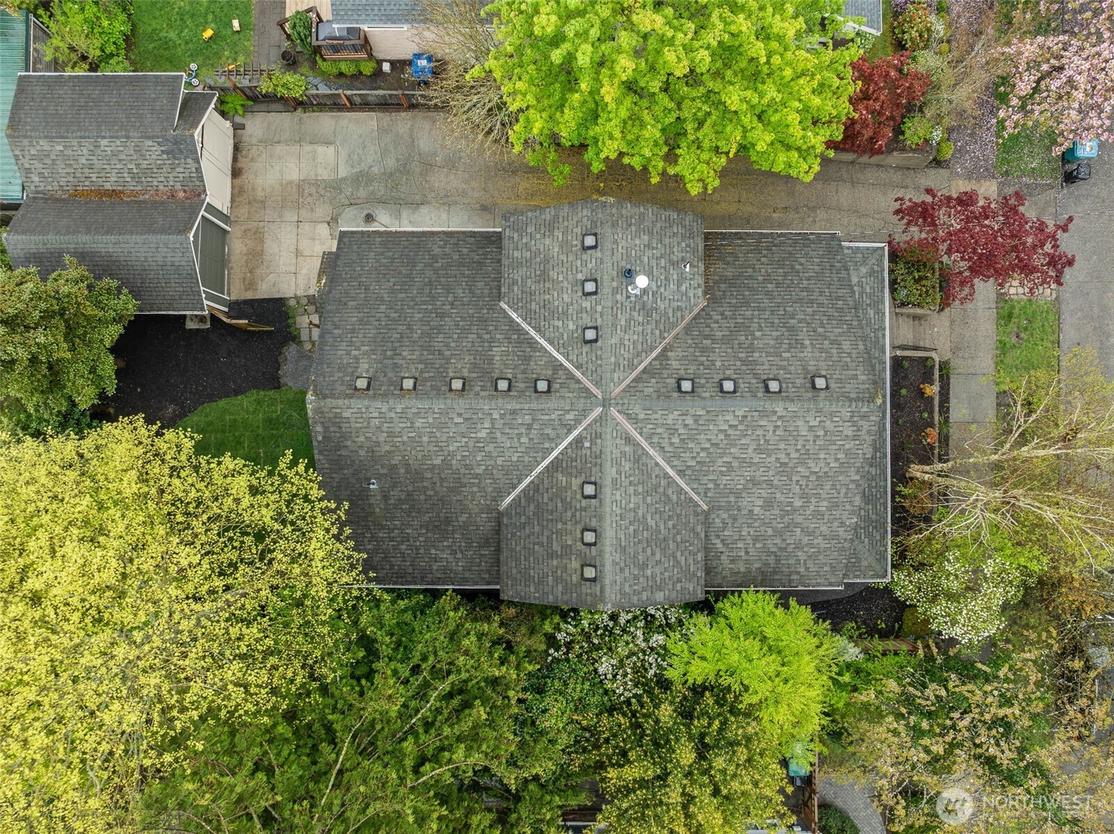 7007 26th Avenue NW Seattle WA 98117