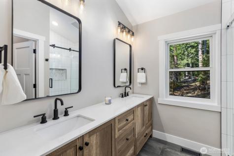 23 Byron Lane Leavenworth WA 98826